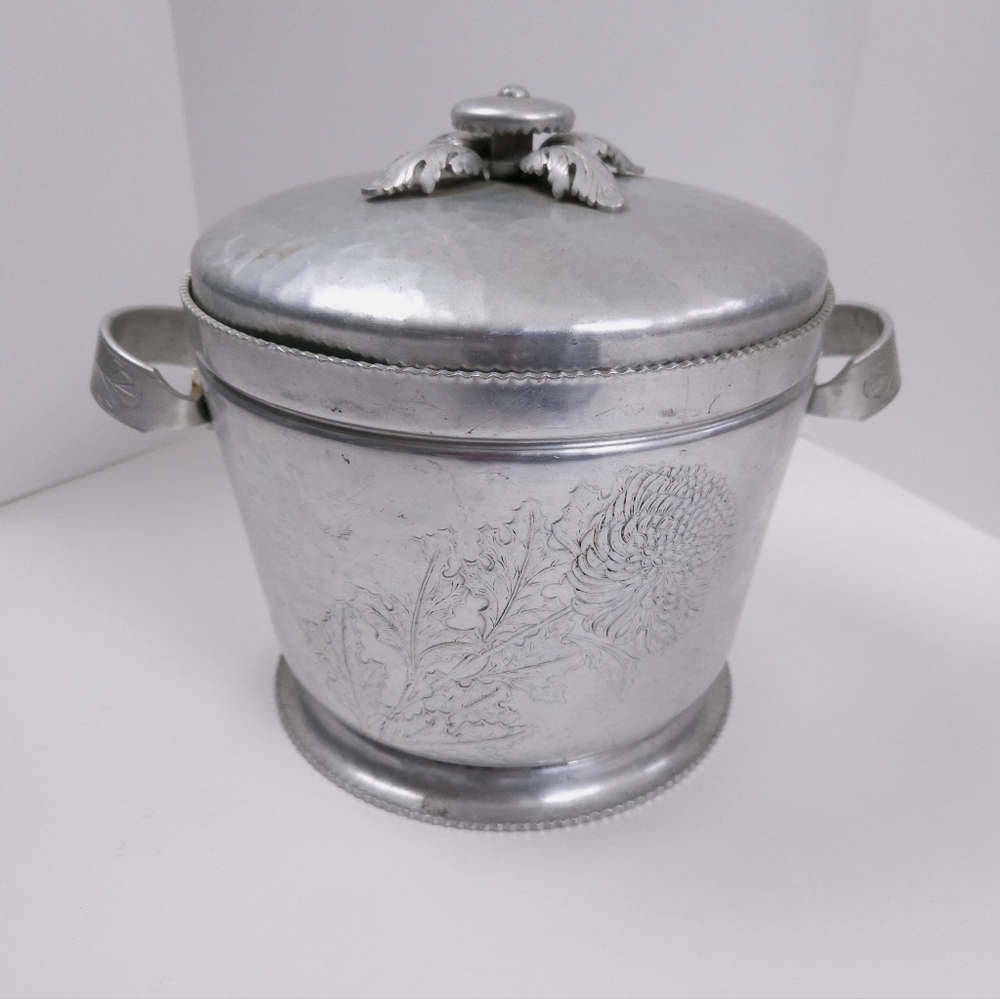 Vintage 1950s Continental Hammered Aluminum Chrysanthemum Ice Bucket